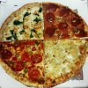 Pizzu si můžete poskladat s různých druhů